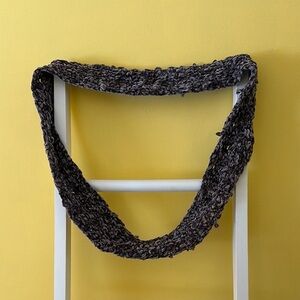 Chunky Knit Infinity Scarf - Black